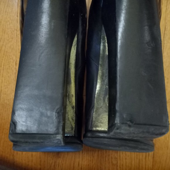 Chanel Ankle Boot Black Size 39.5 - Picture 8 of 16